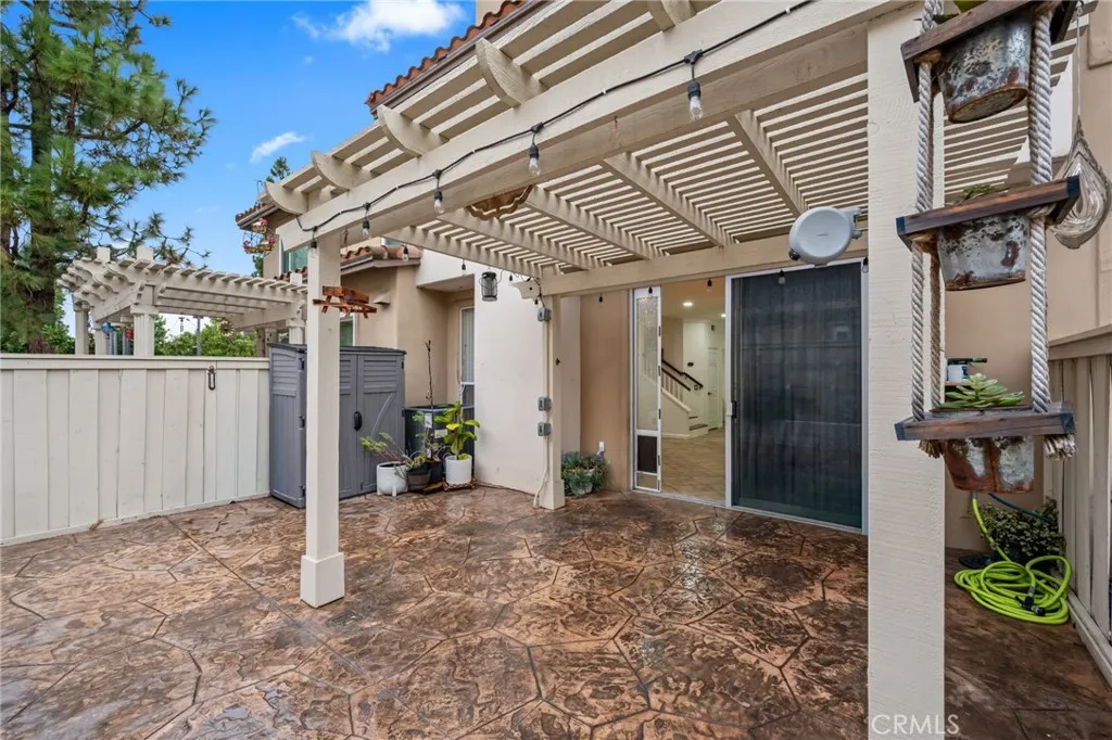 https://cdn.realtyfeed.com/cdn/127/306547973/2a1f057300eef022f919d44bc4739571.webp