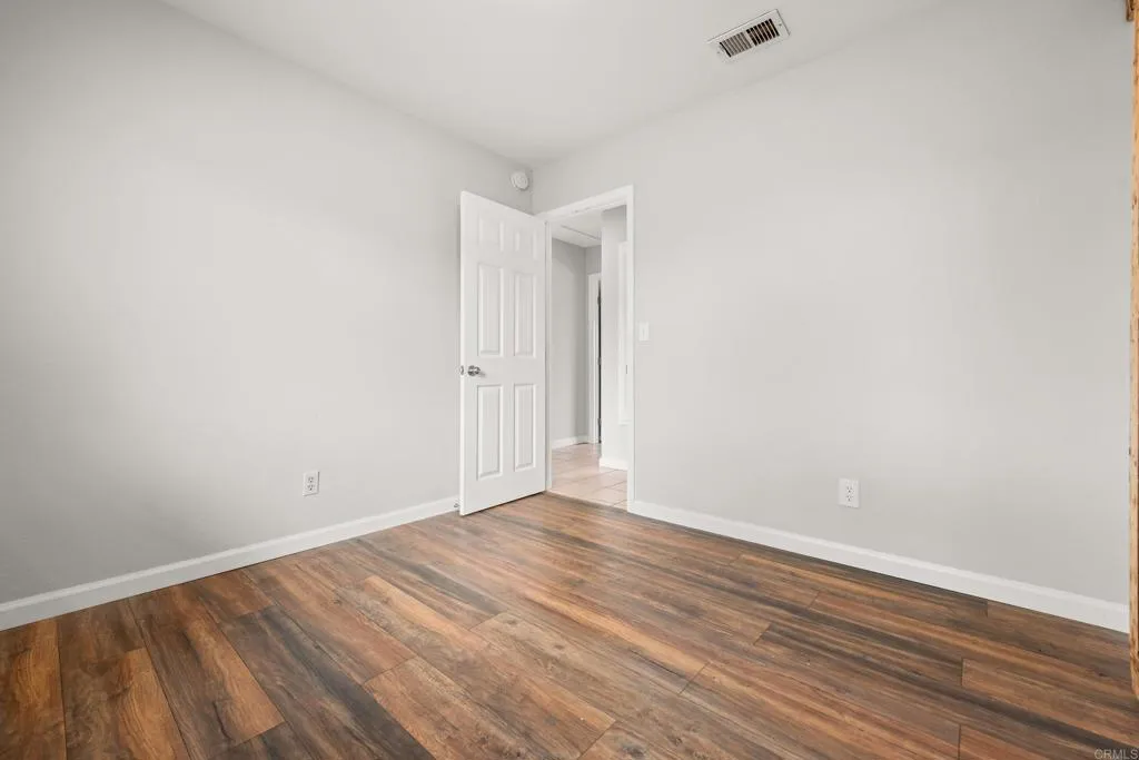 https://cdn.realtyfeed.com/cdn/127/306547985/f98ab96419e2c6b37c457a4a3f8db4f8.webp