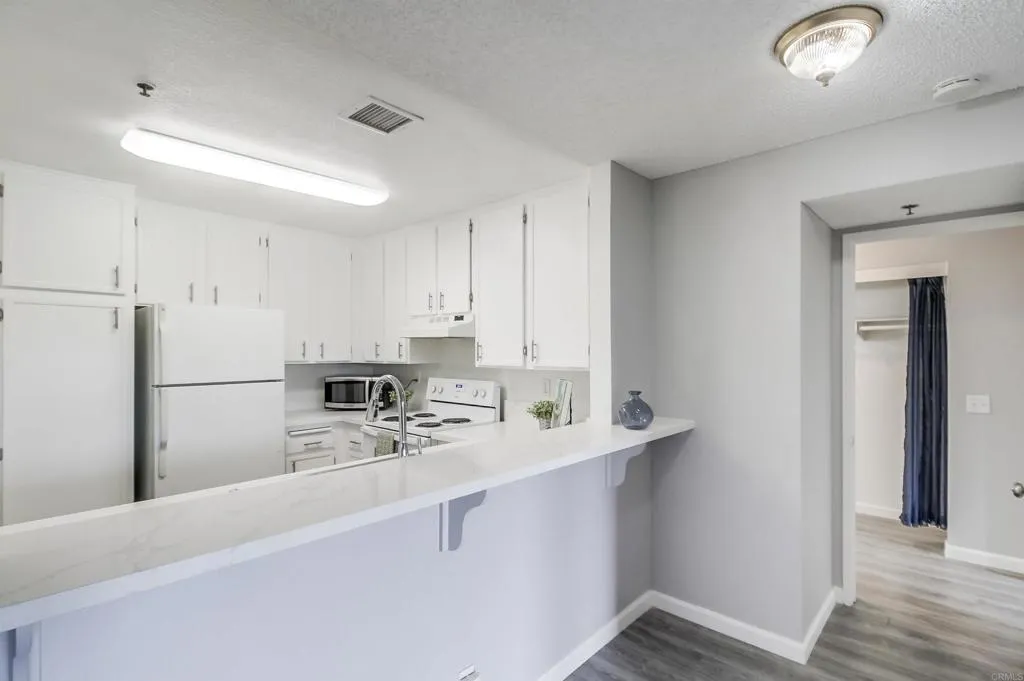 https://cdn.realtyfeed.com/cdn/127/306548012/8893aac904aad54e3c1408c16b46b4cd.webp