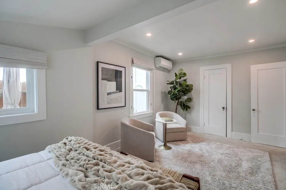https://cdn.realtyfeed.com/cdn/127/306548045/d74ae38d4765e4f7753fa49469e9ebff.webp
