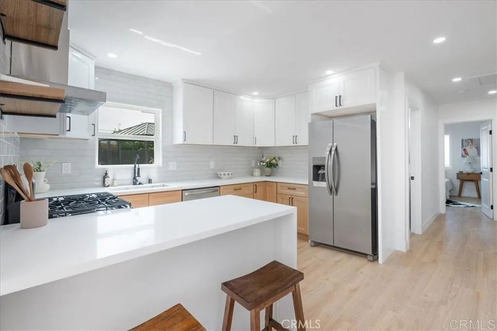 https://cdn.realtyfeed.com/cdn/127/306548059/b5f6156b32419e7cd9d8e165fcece614.webp