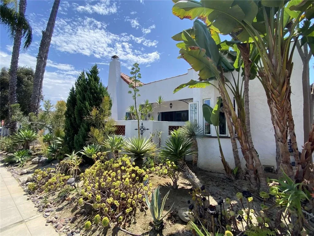 https://cdn.realtyfeed.com/cdn/127/306548064/b5c93573bc3926c83da9c784eee6923e.webp
