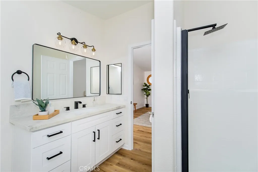 https://cdn.realtyfeed.com/cdn/127/306548156/29ea639b8a412098a257803755ba8ab8.webp