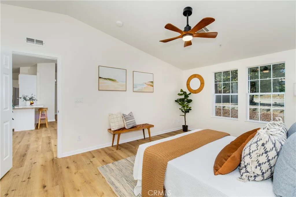 https://cdn.realtyfeed.com/cdn/127/306548156/6e65d3ffd200ffea10464aa678831d6d.webp