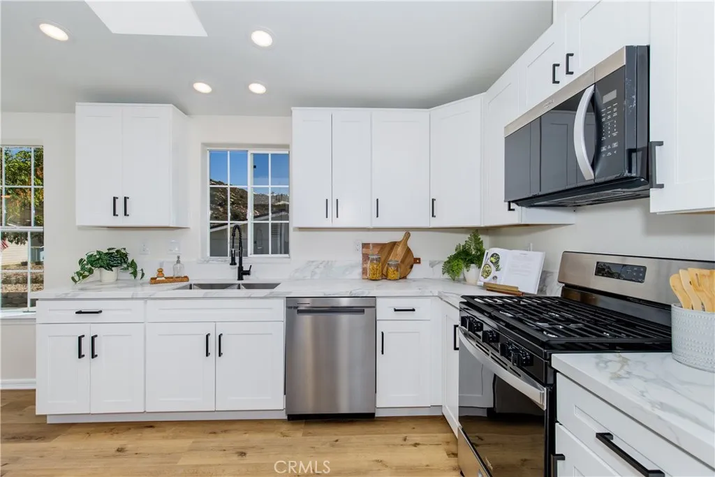 https://cdn.realtyfeed.com/cdn/127/306548156/e5ceb2e24fabf1c2591b6ce520844322.webp