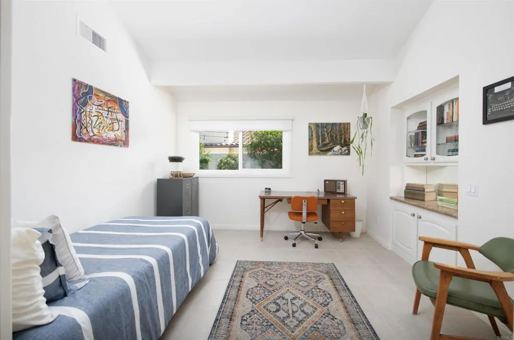 https://cdn.realtyfeed.com/cdn/127/306548201/af94054857adcd214f0de5e1945e5d9f.webp