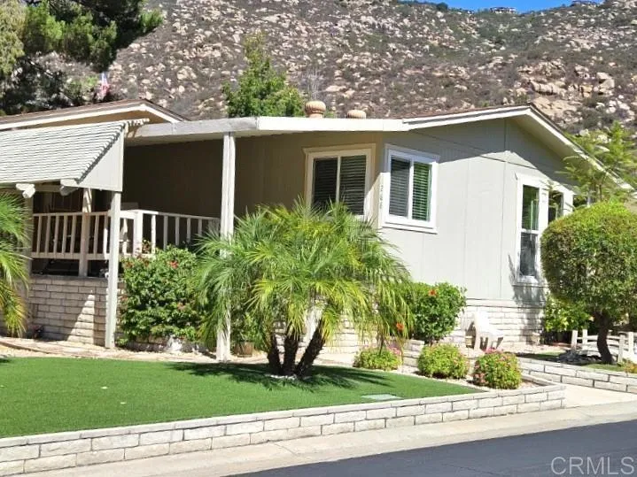 https://cdn.realtyfeed.com/cdn/127/306548216/b49047af03d63292d6967d76253c2e81.webp