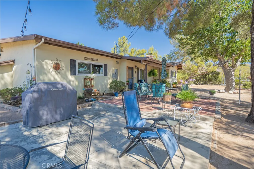 33305 Chamizo Calle, Agua Dulce, CA 91390 - Photo 2 of 70, Agua Dulce, CA