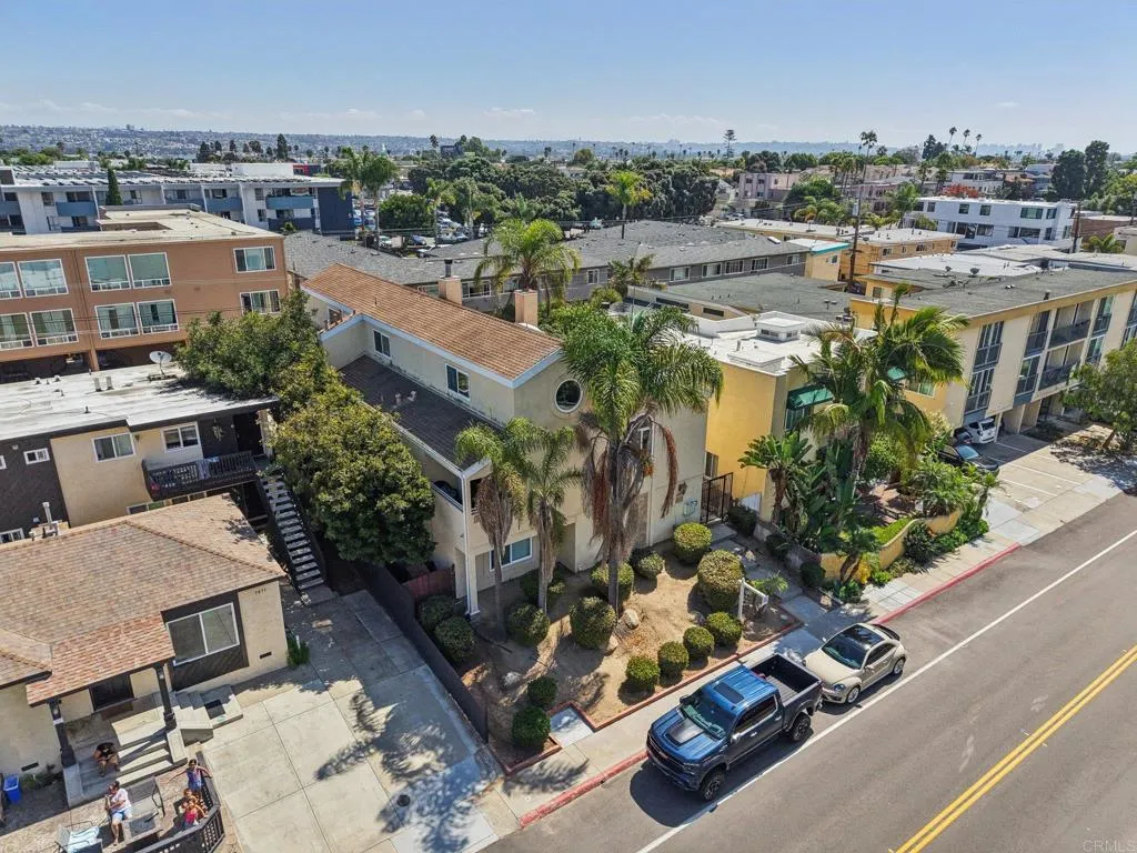 https://cdn.realtyfeed.com/cdn/127/306548294/c478a84254183f6221902402c44353a3.webp