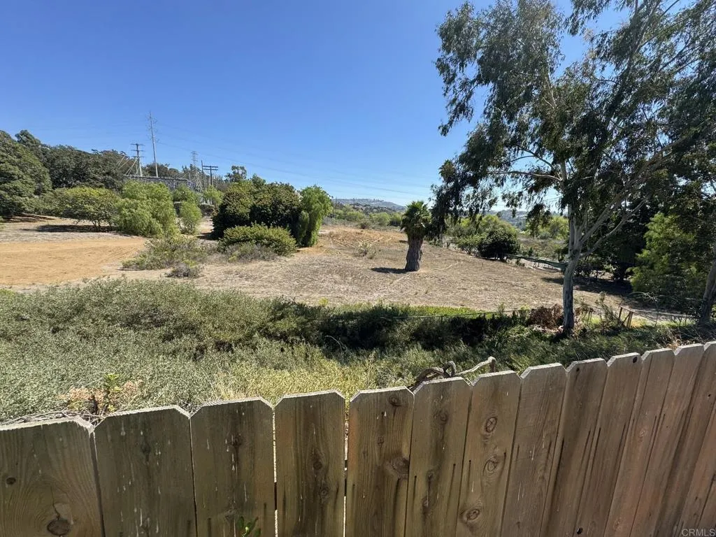 https://cdn.realtyfeed.com/cdn/127/306548297/9b56b24d92690bf1de92927cd36d975e.webp