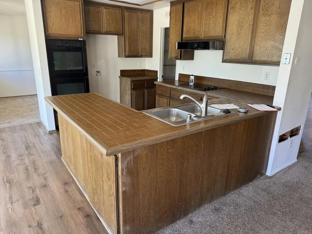https://cdn.realtyfeed.com/cdn/127/306548297/d90f7d782a3f56e66c308af596e8db01.webp