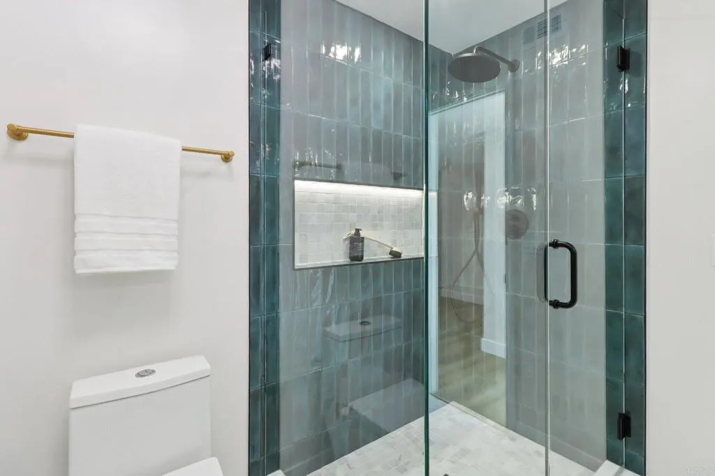 https://cdn.realtyfeed.com/cdn/127/306548306/109b640704ad9d3a0c7490d4f0932ebf.webp