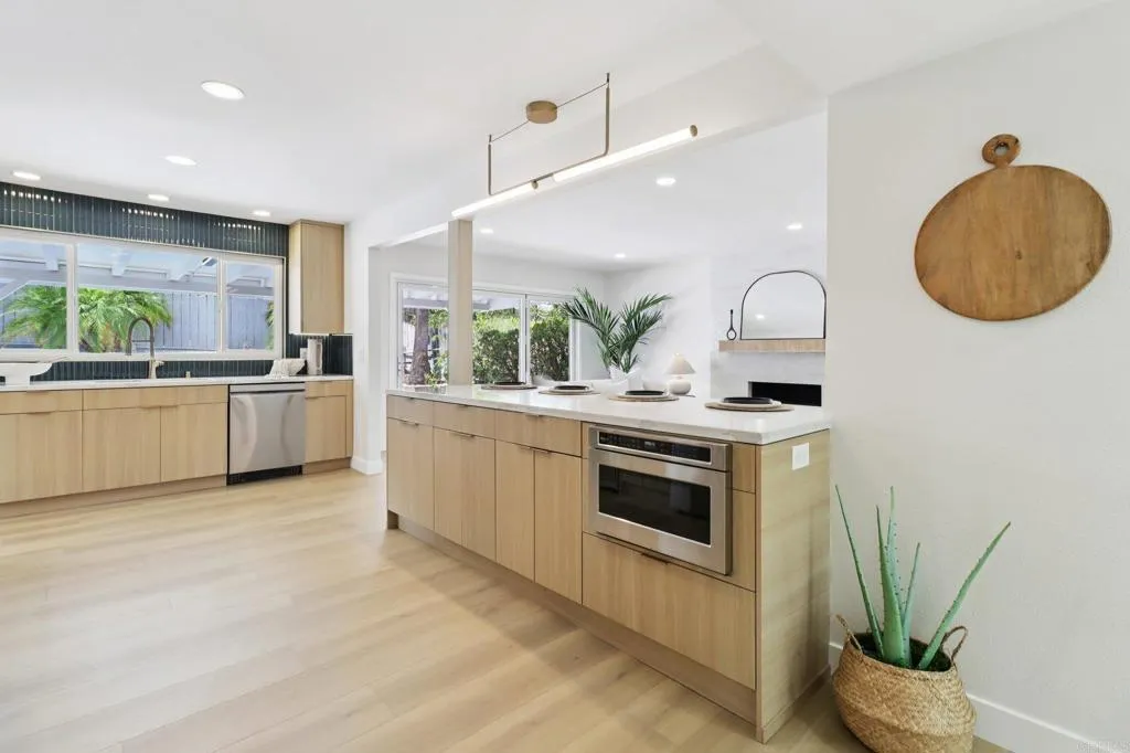 https://cdn.realtyfeed.com/cdn/127/306548306/46dae2cd39ba1d873e2c9fbb212c7ab3.webp