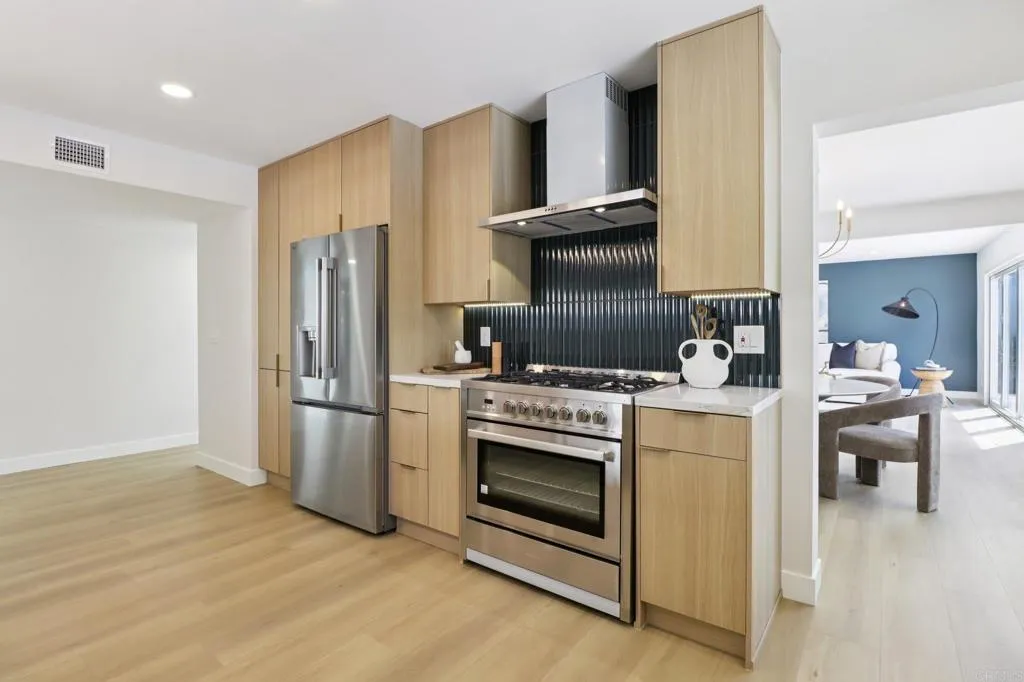 https://cdn.realtyfeed.com/cdn/127/306548306/5c3d30a6324e8673d5316c6dd8f0a0ab.webp