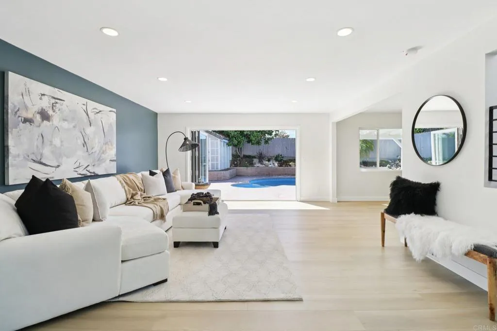 https://cdn.realtyfeed.com/cdn/127/306548306/67fcff3d01e733ae6a7f63e1e2ceb385.webp