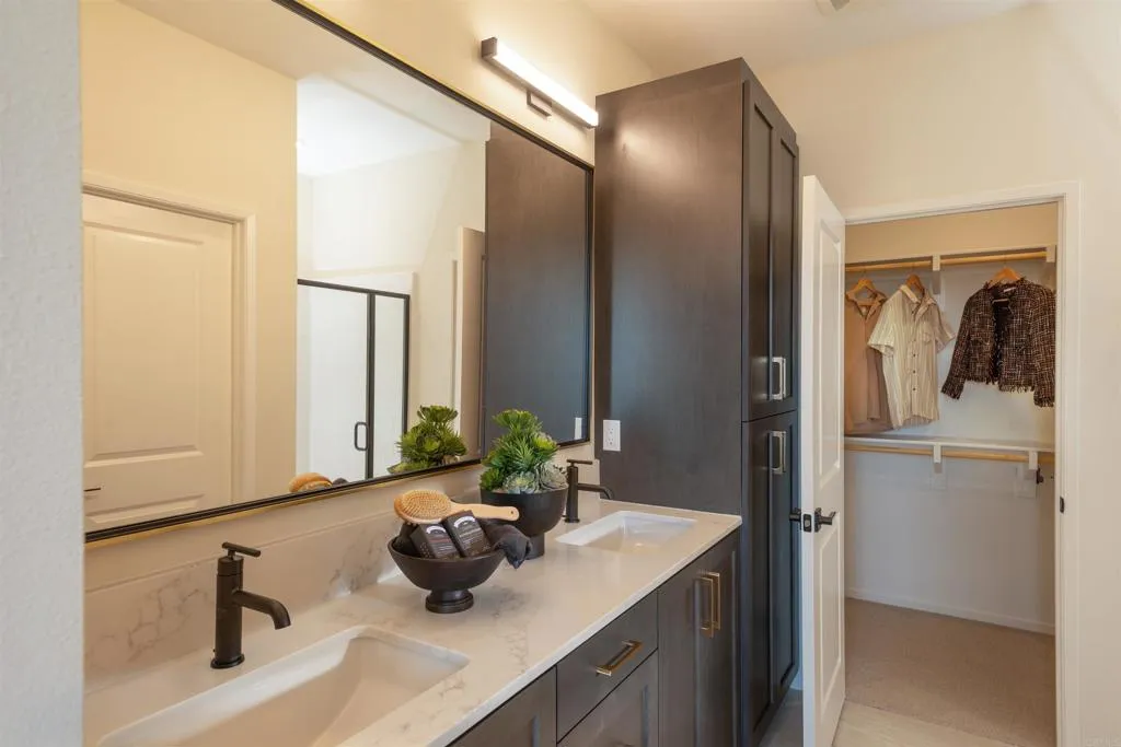 https://cdn.realtyfeed.com/cdn/127/306548379/9c25a973d70918b2701355f98c819257.webp