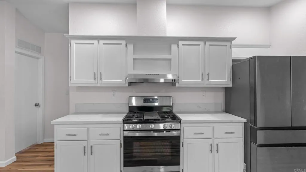 https://cdn.realtyfeed.com/cdn/127/306548413/0ed0d6338cd260efbcf663c15c5880b6.webp