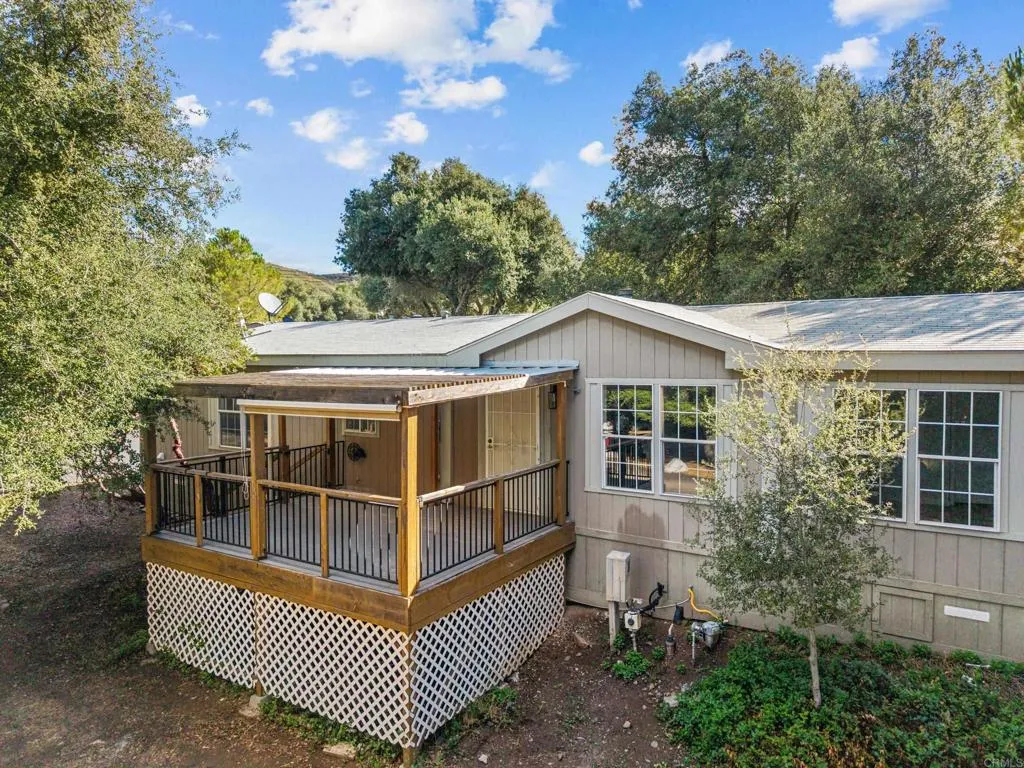 https://cdn.realtyfeed.com/cdn/127/306548413/e9d77ae03f6339388110e31b972b97cf.webp