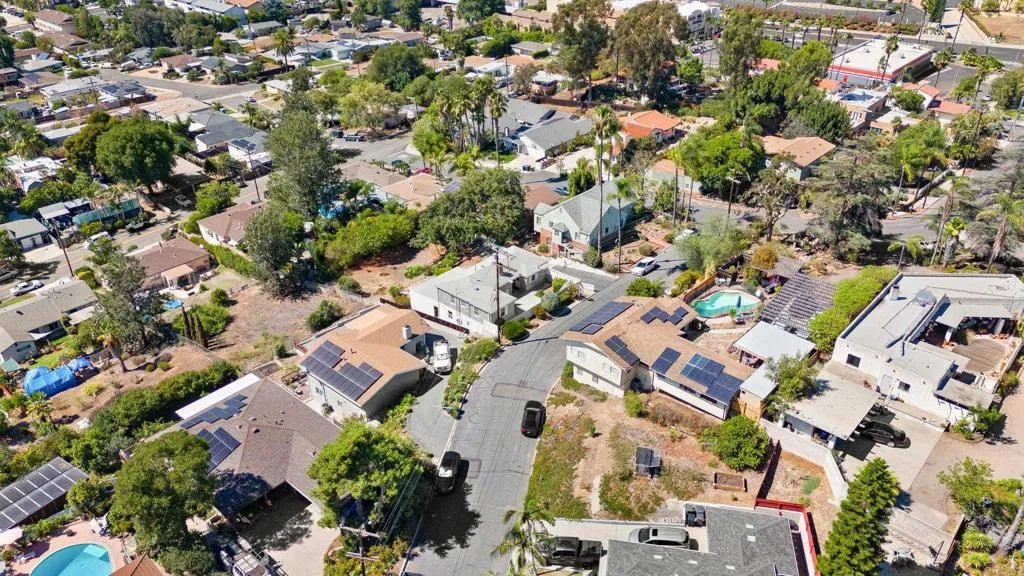 https://cdn.realtyfeed.com/cdn/127/306548428/b23d3c606d5822d8abd3c6ac2f021f93.webp