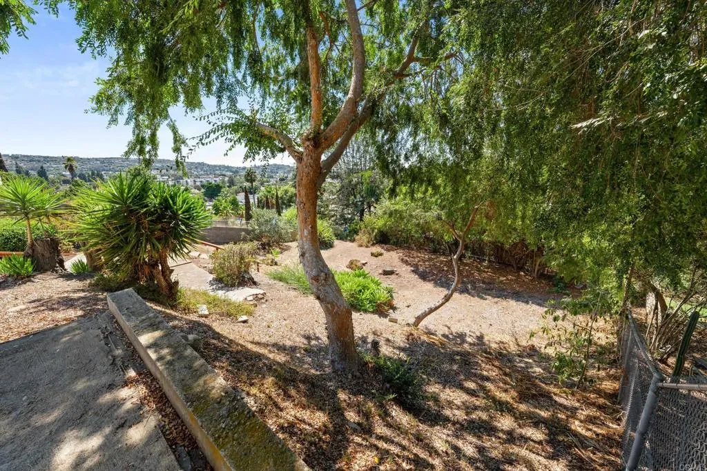 https://cdn.realtyfeed.com/cdn/127/306548428/c2d672e0f70b54f55a2d1119fdb7ef81.webp