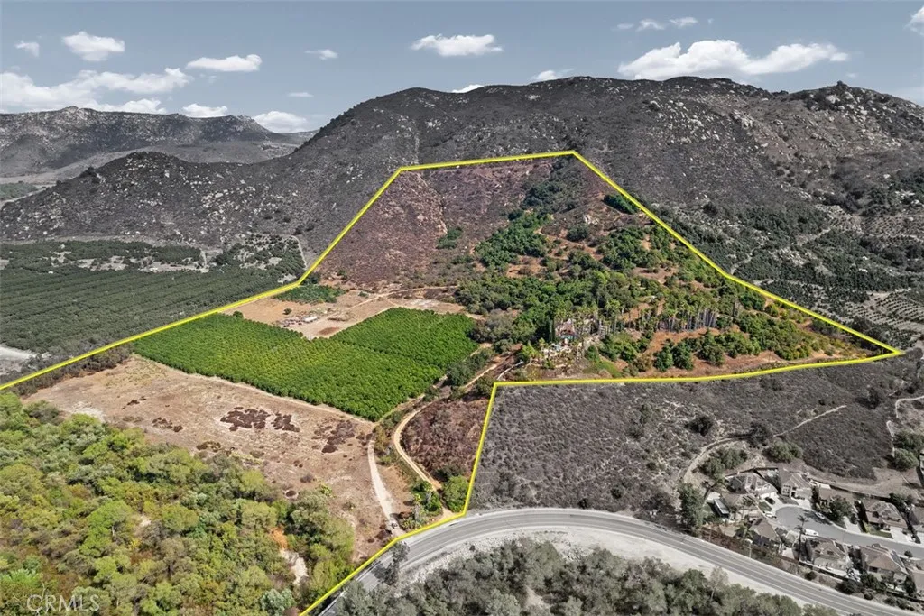 3264 Shearer Crossing, Fallbrook, CA 92028 - Photo 2 of 34, Fallbrook, CA