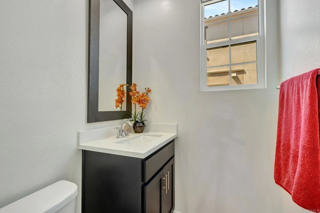Photo #8: PTP2507215 Listing: Photo #8