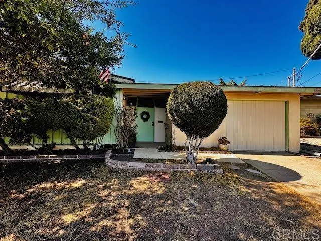 https://cdn.realtyfeed.com/cdn/127/306548505/2ce983120ffe5b048c2c1b8052d6d271.webp