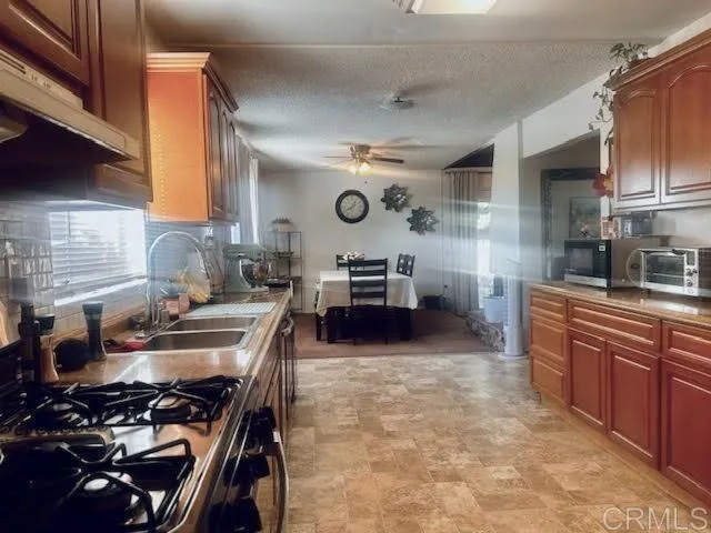 https://cdn.realtyfeed.com/cdn/127/306548505/3632e4b96d5f3e599bd78b16f305e89b.webp