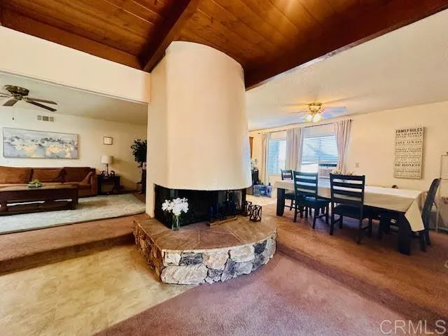 https://cdn.realtyfeed.com/cdn/127/306548505/8c61de4bc30904bf46d854c051a4c8c2.webp