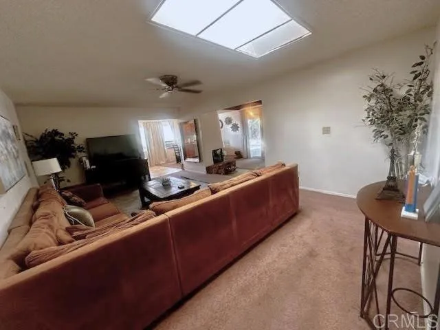 https://cdn.realtyfeed.com/cdn/127/306548505/ae2e07dd3dbe7e3c772bc9483cee745a.webp