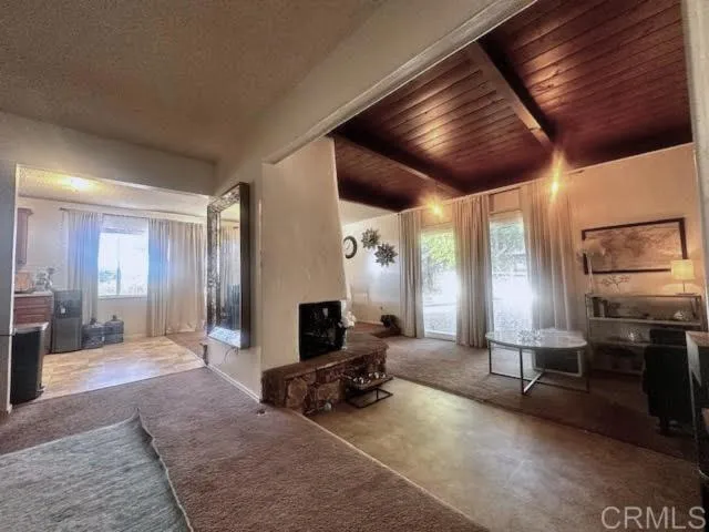 https://cdn.realtyfeed.com/cdn/127/306548505/fcce891a1fcf43df5f6848c641a1c5ab.webp