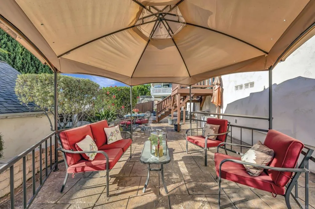 https://cdn.realtyfeed.com/cdn/127/306548559/2be3e9f8f7a1ea19c0f71f4aed72f690.webp