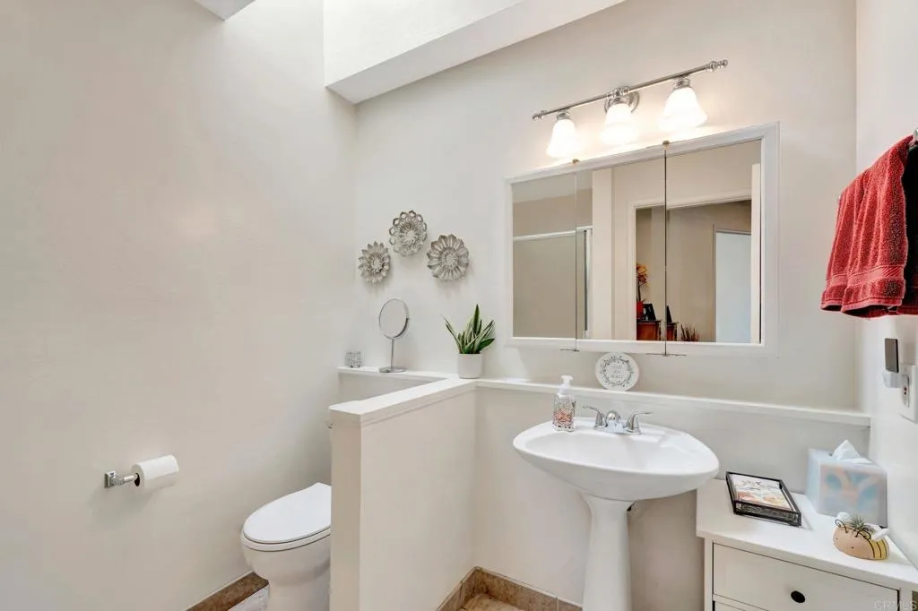 https://cdn.realtyfeed.com/cdn/127/306548559/3b52c95e6ef089c6c09d43b2ee14f029.webp