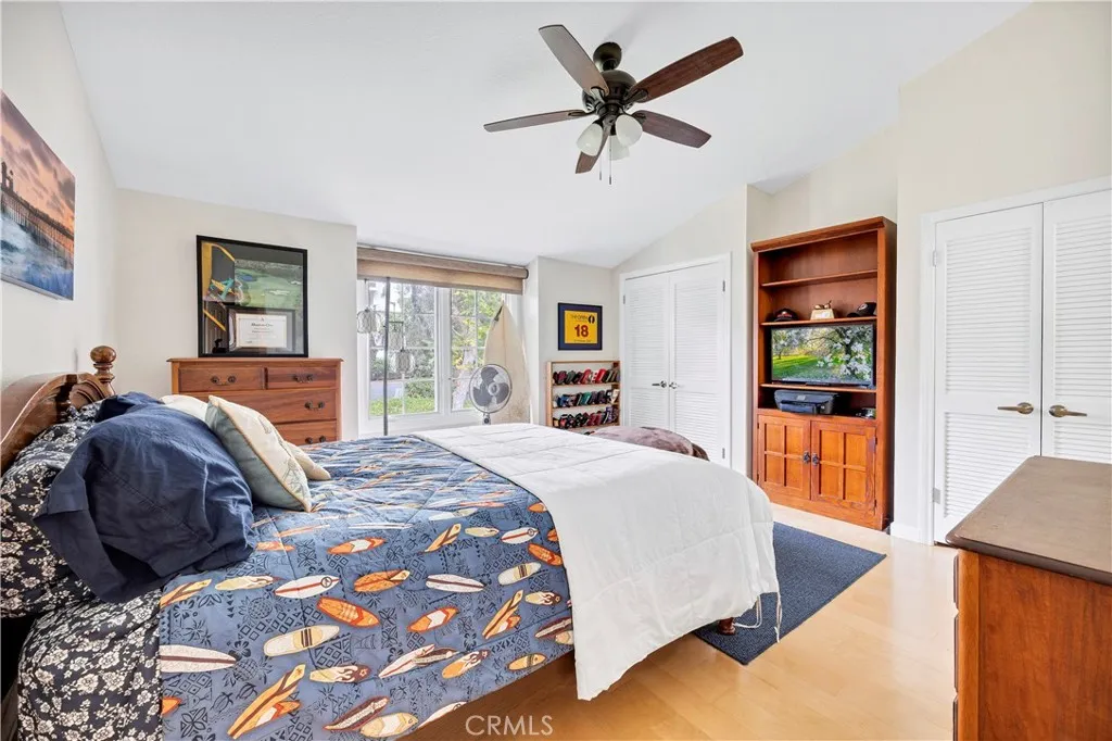 https://cdn.realtyfeed.com/cdn/127/306548582/032aa5a9f592e7e7b8a1fe72ad068d93.webp