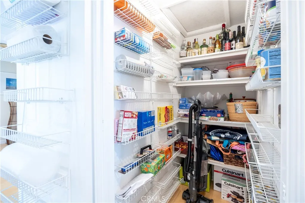 https://cdn.realtyfeed.com/cdn/127/306548582/12678774110883b1c841537463e3db76.webp