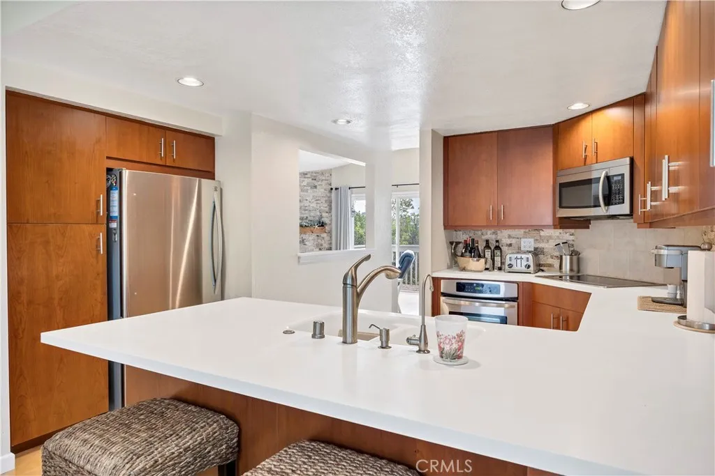 https://cdn.realtyfeed.com/cdn/127/306548582/7ed4a5e1c5c008505f6c80187ae73914.webp
