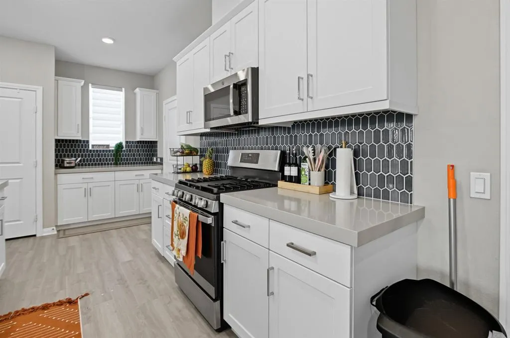 https://cdn.realtyfeed.com/cdn/127/306548622/29541d27c1f4c79aa1f8c8abd4973f5f.webp