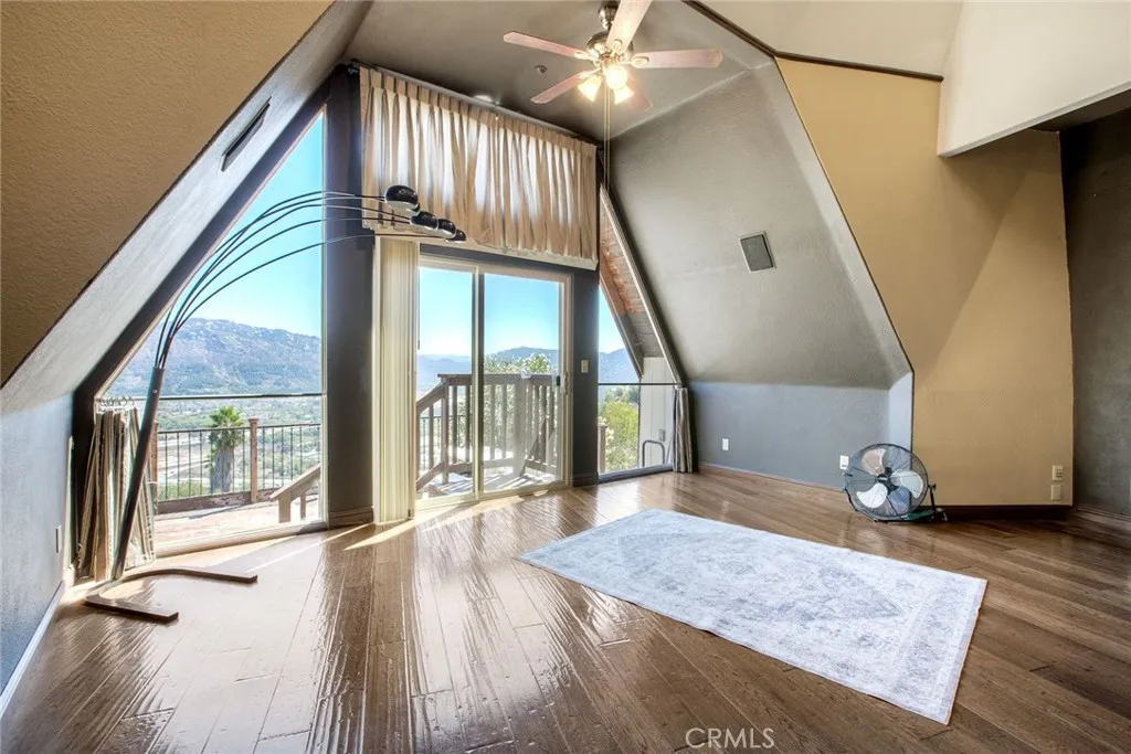 https://cdn.realtyfeed.com/cdn/127/306548713/1886dc0412e29303f19eb5fd2a39abbb.webp