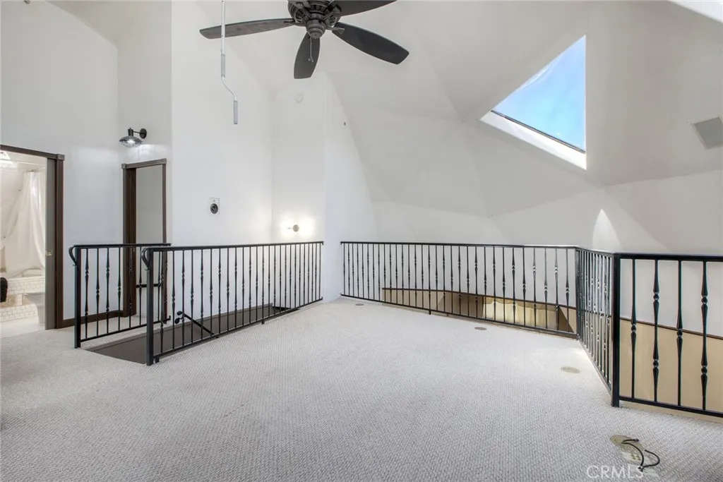 https://cdn.realtyfeed.com/cdn/127/306548713/c4f4cc24a0452738e22b1d1574514bed.webp