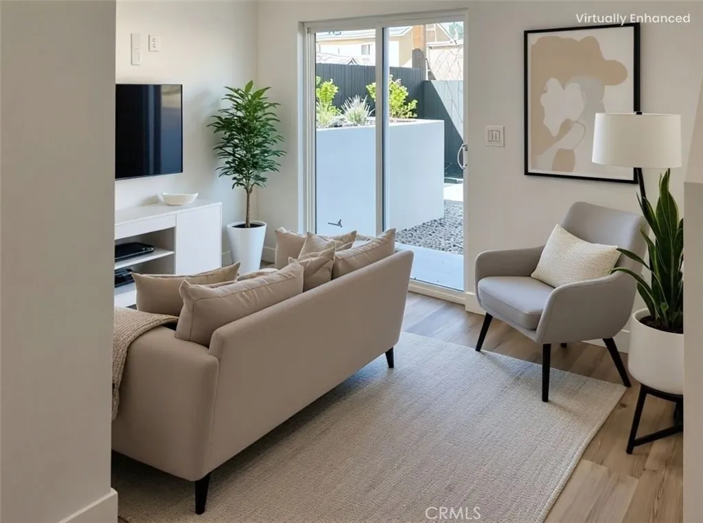 1529 Winona Boulevard, Los Angeles, CA 90027 - Photo 4 of 27, Los Angeles, CA