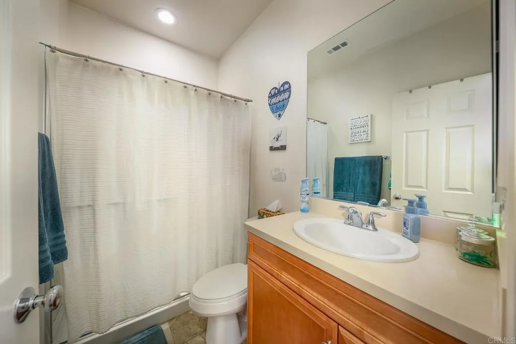 https://cdn.realtyfeed.com/cdn/127/306549030/60a69ba54c74e46983792f876f4d47a5.webp