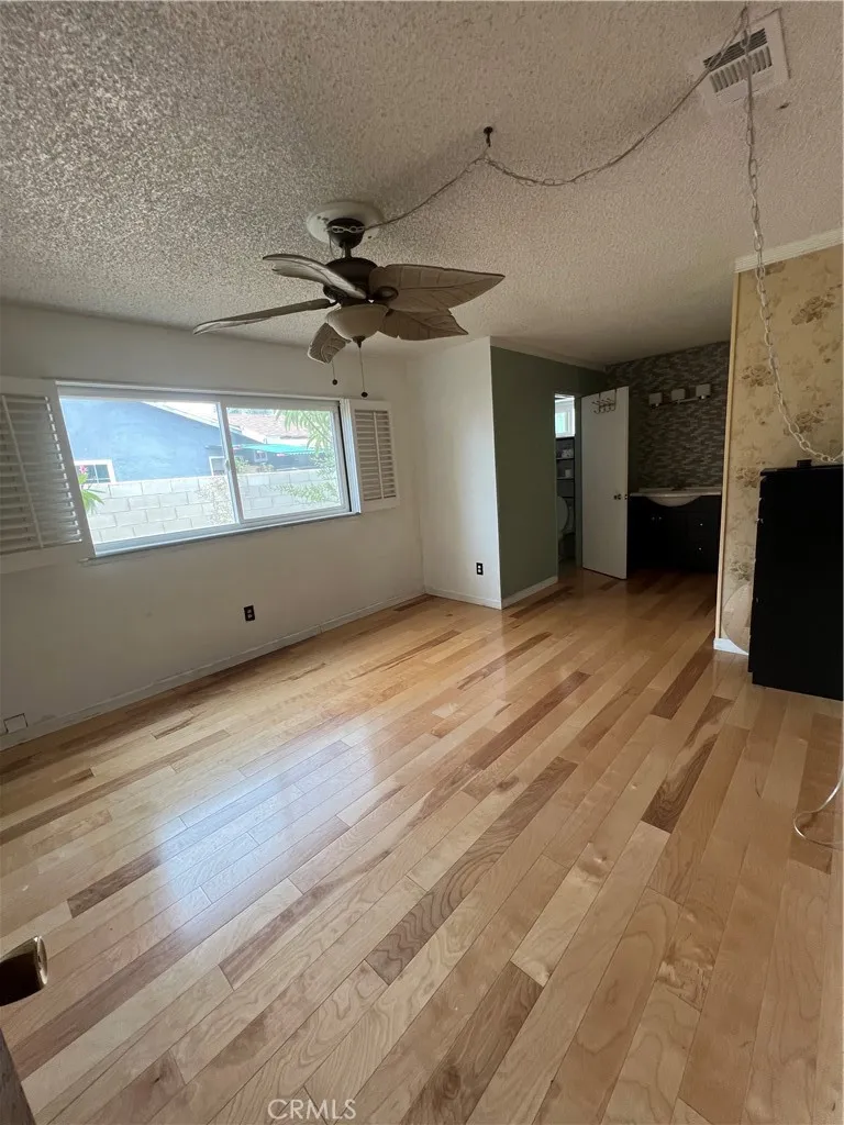 18390 Manila, Bloomington, CA 92316 - Photo 5 of 6, Bloomington, CA