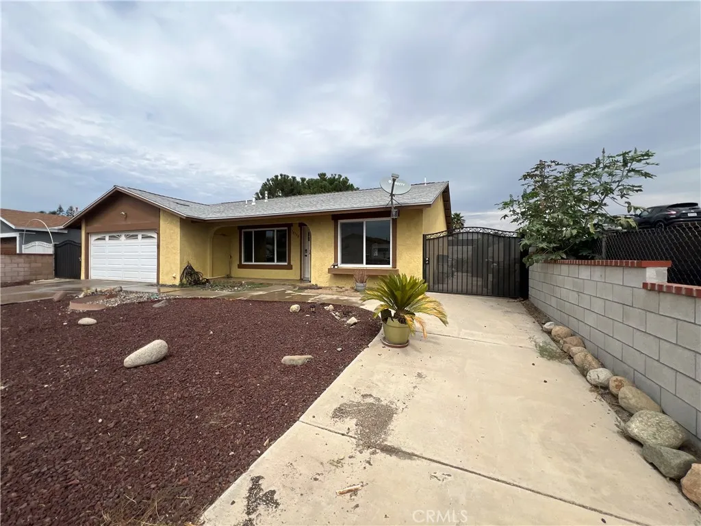 18390 Manila, Bloomington, CA 92316 - Photo 3 of 6, Bloomington, CA