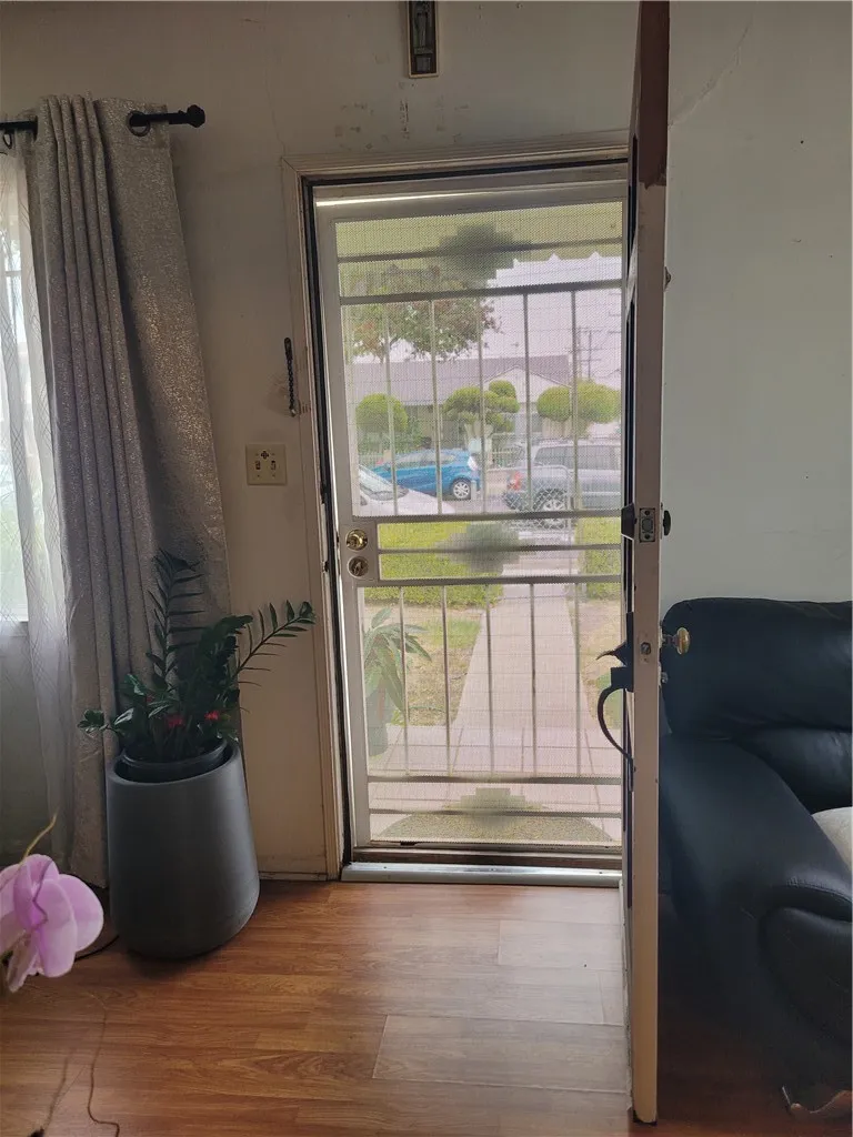 4302 133rd, Hawthorne, CA, 90250