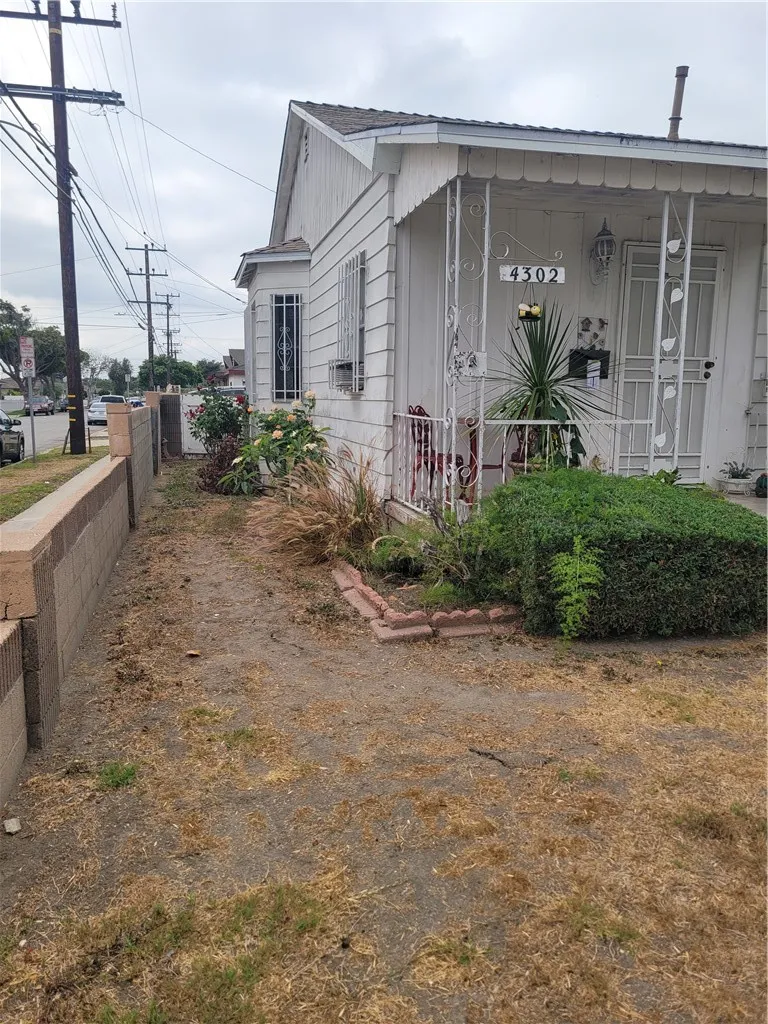 4302 133rd, Hawthorne, CA, 90250