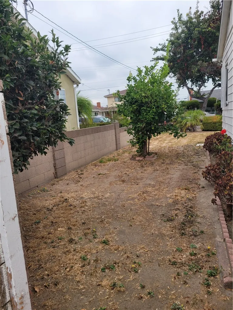 4302 133rd, Hawthorne, CA, 90250