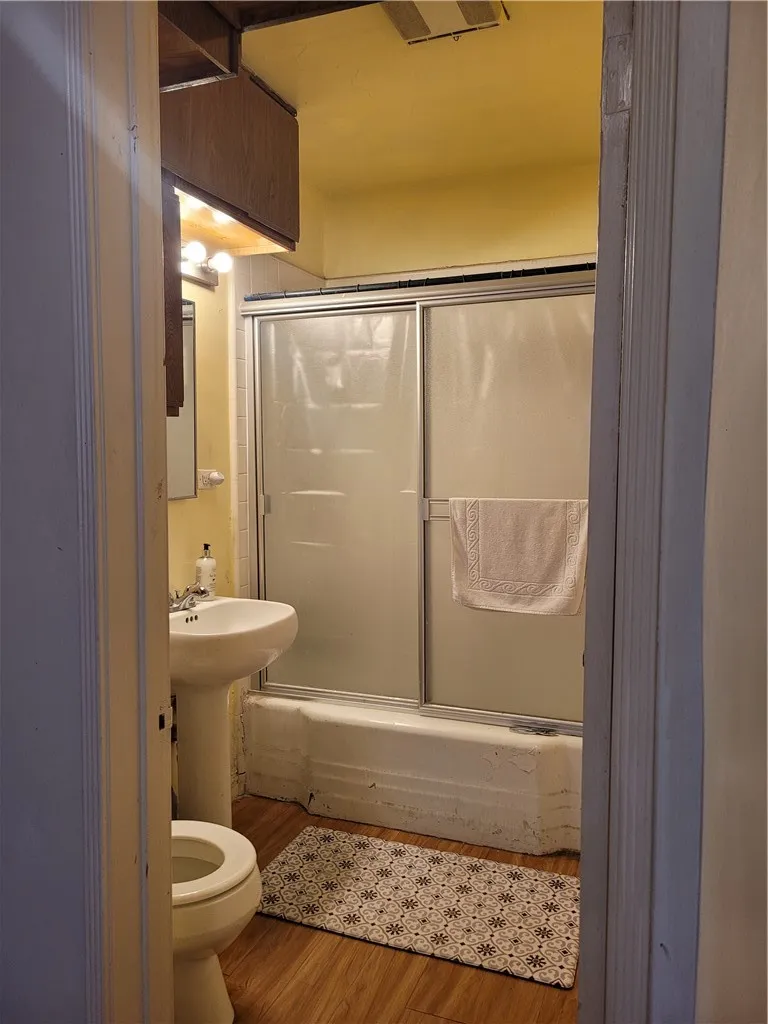 4302 133rd, Hawthorne, CA, 90250
