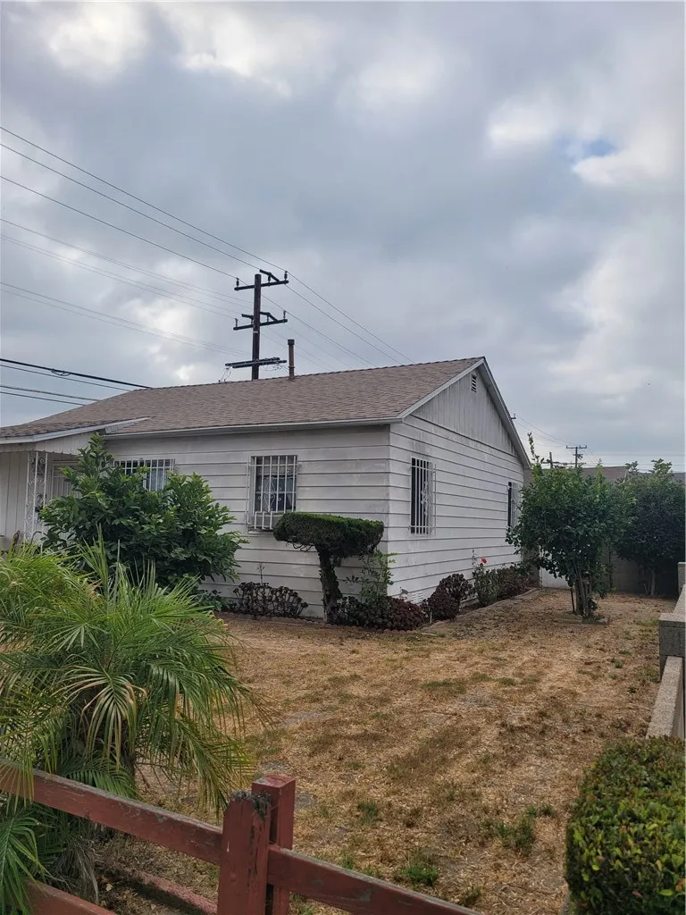 4302 133rd, Hawthorne, CA, 90250