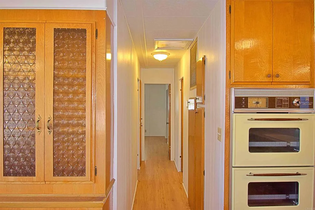 https://cdn.realtyfeed.com/cdn/127/306549179/6aa4a3c6ec8161ac8553a0e9209d4c17.webp
