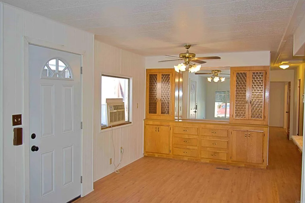 https://cdn.realtyfeed.com/cdn/127/306549179/a642c99c8035c17f22908c4c0d0cf746.webp